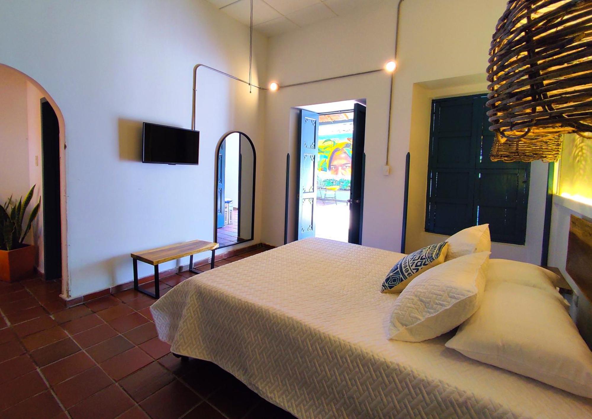 Trip Monkey Giron Hotel Kamer foto